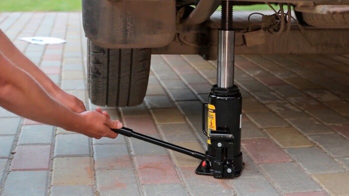 Домкрат гідравлічний