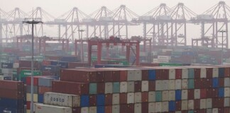 Економіка Китаю скоротилася у другому кварталі