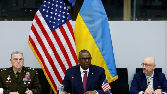 Олексій Резніков «Щоб перемогти, нам потрібна зброя»