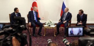 Путін вимагає відмінити санкції проти експорту російського зерна