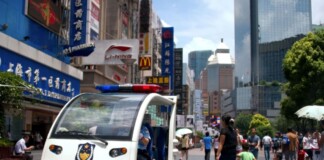 У Китаї 12-річний хлопчик викрав батькову машину і проїхав на ній 200 км