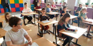 Українські школярі навчаються