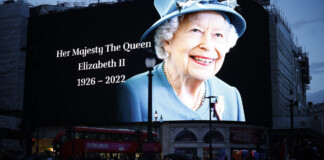 Єлизавета II