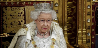 Єлизавета II