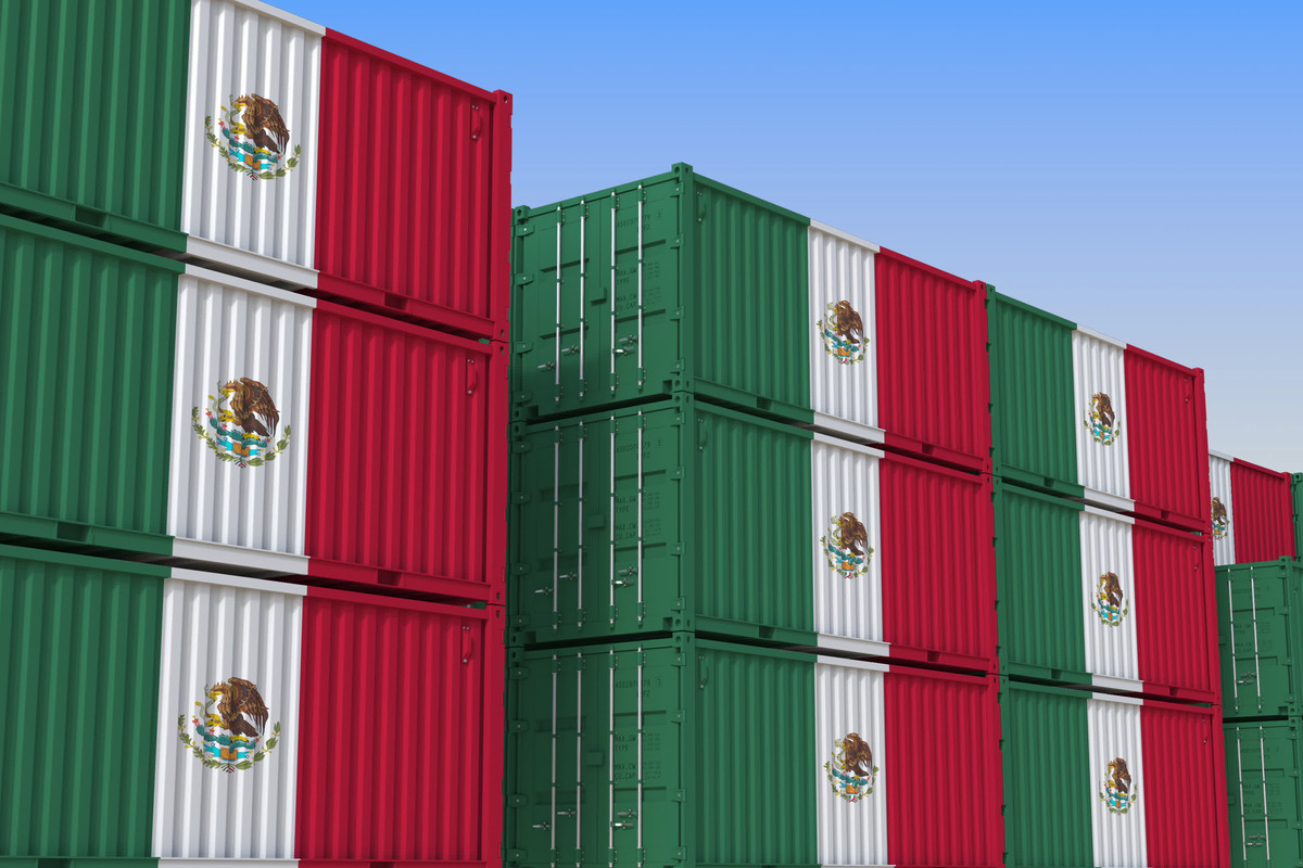 Поки в Китаї зростають зарплати, Мексика приваблює виробників.  Фото: Novikov Aleksey / Shutterstock