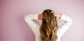 5 найпопулярніших помилок під час миття волосся
