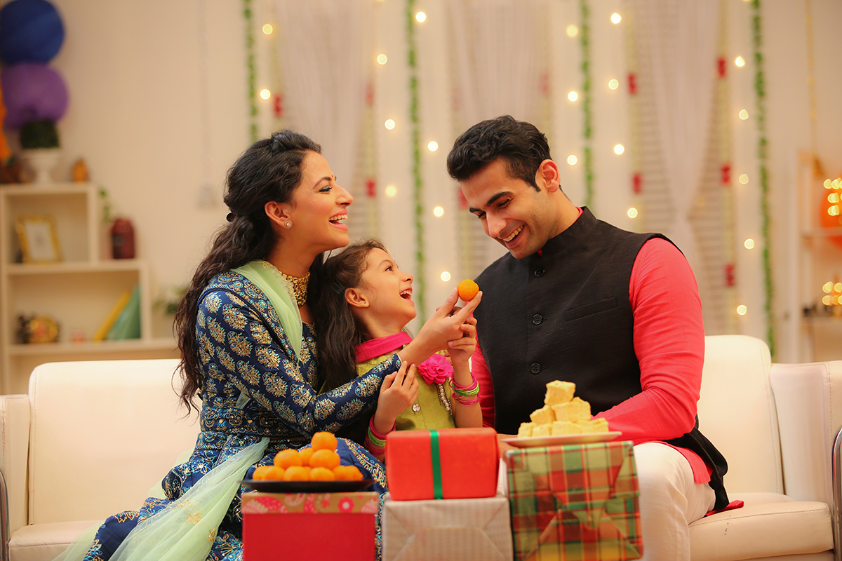 Мешканці Індії не шкодують грошей після ослаблення ковидних обмежень.  Фото: Stock Exchange / shutterstock.com