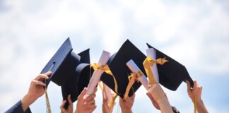 12 студентів-контрактників з Рівненщини перевели на державну форму навчання