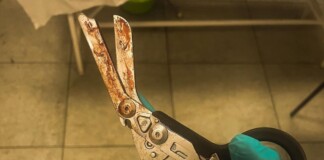 З ножиць починається робота медика на фронті