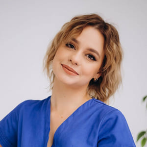 Анна Козакова