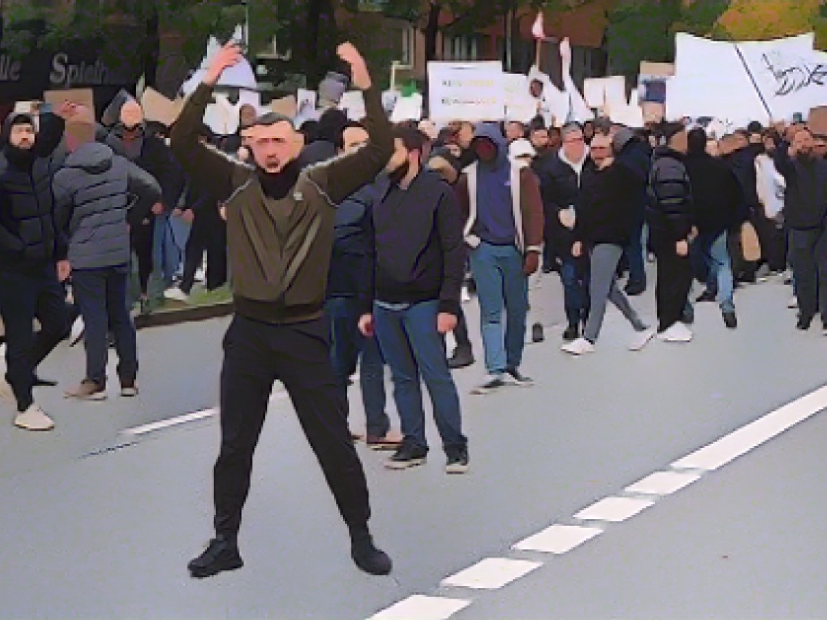 Незаконний мітинг прихильників палестинського руху на Штейндам