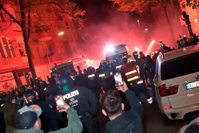 Відновлення заворушень у Берліні