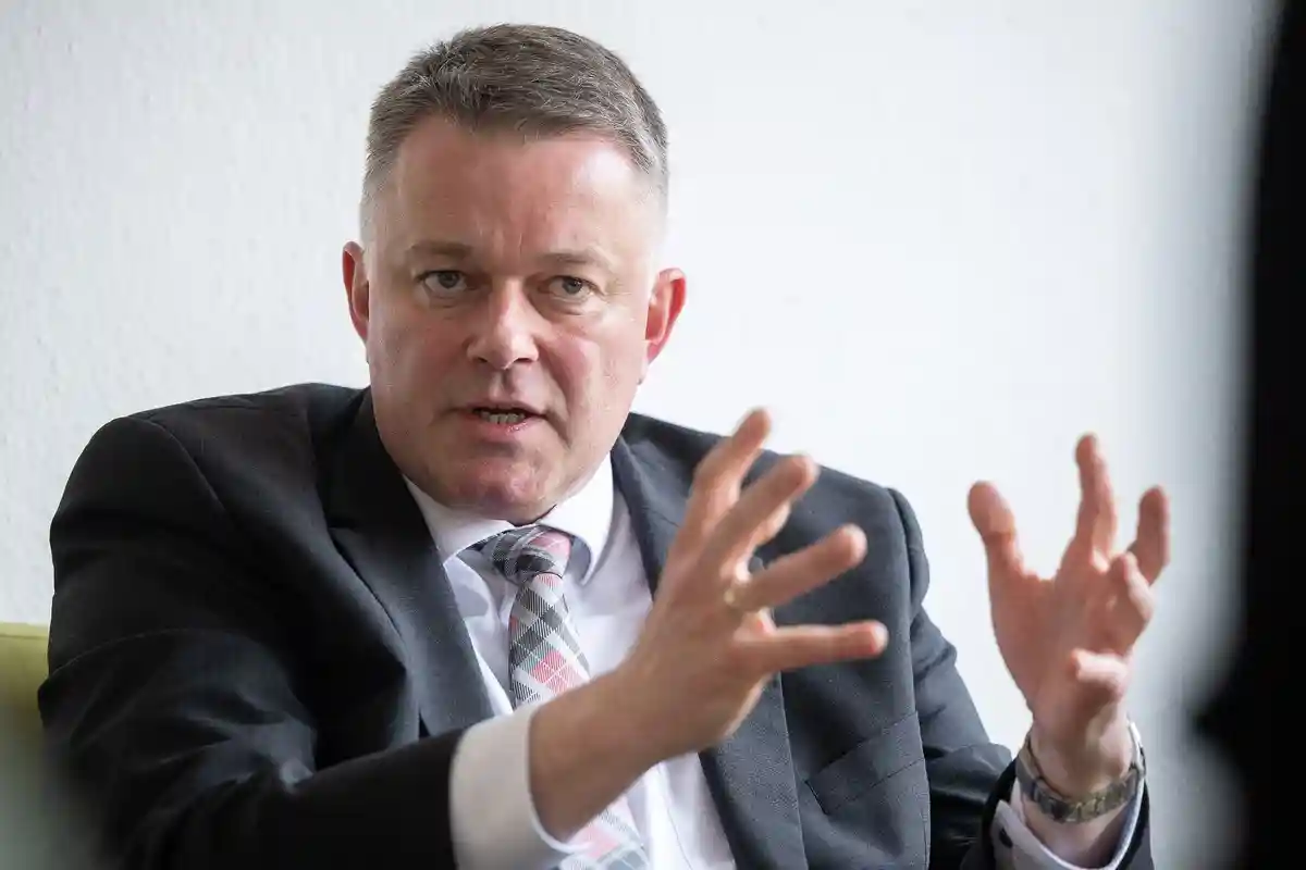 Політик Гордон Шнідер продовжує критикувати ZDF фото 1 Політик Гордон Шнідер продовжує критикувати ZDF