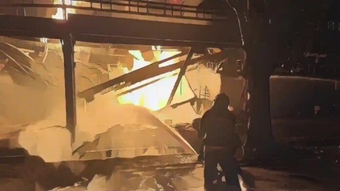 Росія обстріляла понад 100 населених пунктів України