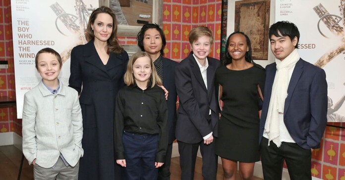 діти Джолі діти Джолі