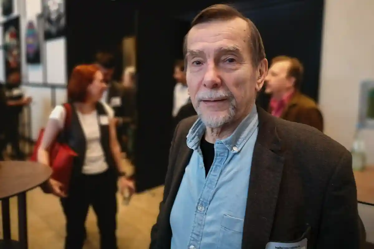 Лев Пономарьов