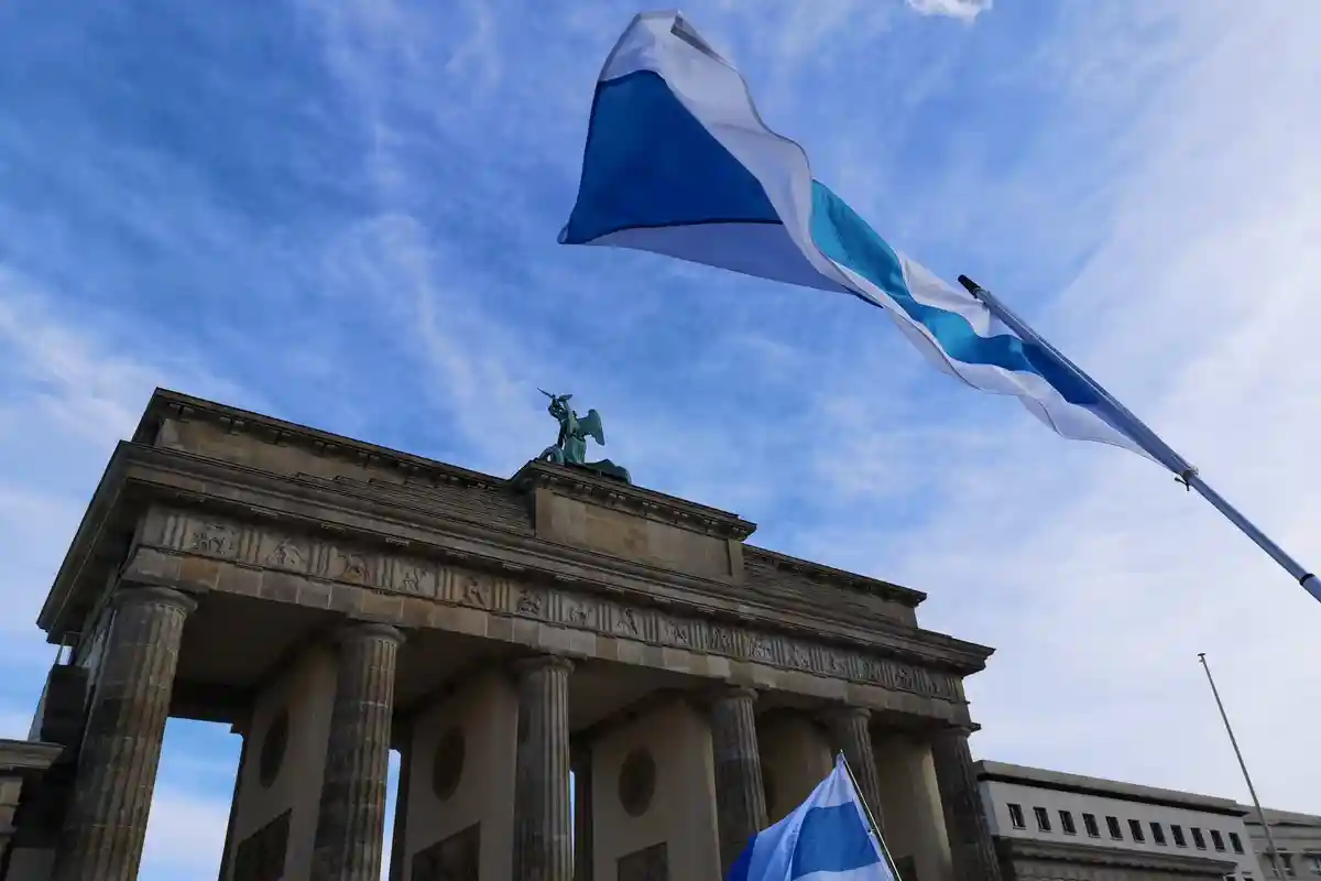 Проти війни за Україну. Акції у Берліні