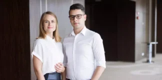 Рубашка хлопець дівчина