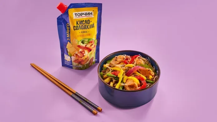 фунчоза з куркою і овочами фунчоза з куркою і овочами