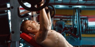 жим в хамері грудні мязи