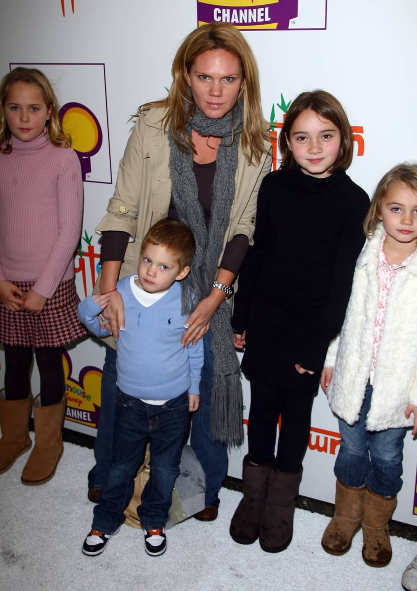 Луїза Адамс