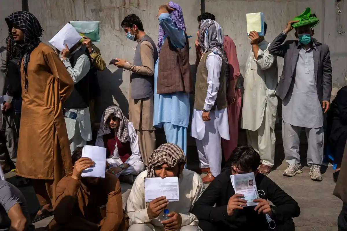 Іран намагається депортувати афганських нелегалів. Фото: Bernat Armangue/AP/dpa