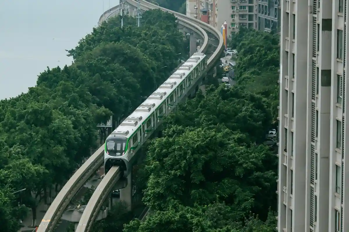Вегнер зміцнює співпрацю. Фото: mg shawn/pexels.com