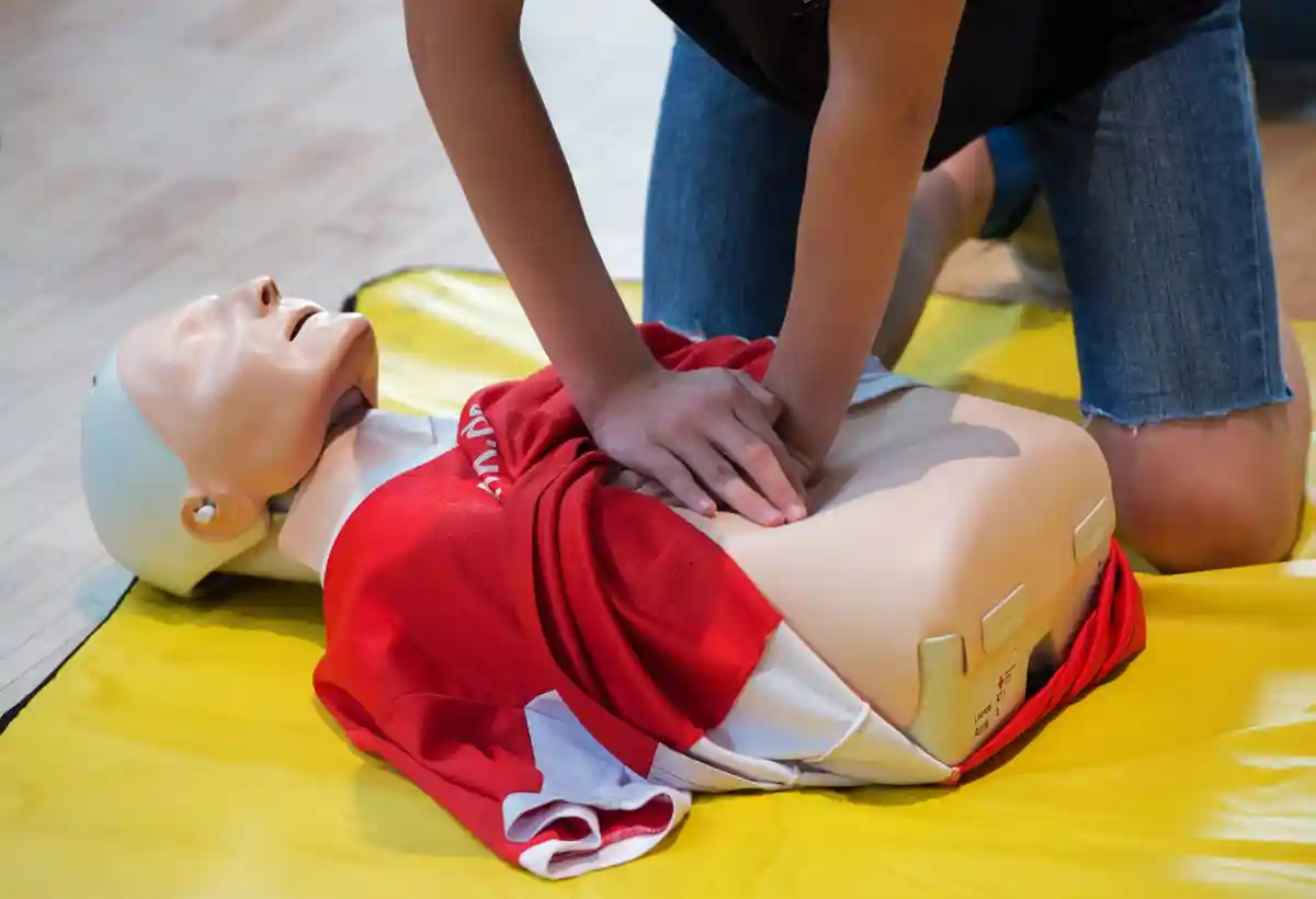 Манекени рятувальників не мають грудей: це небезпечно для жінок