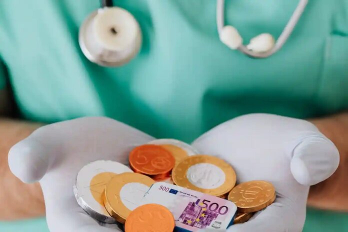 Медична страхова компанія TK підвищить ставку внесків