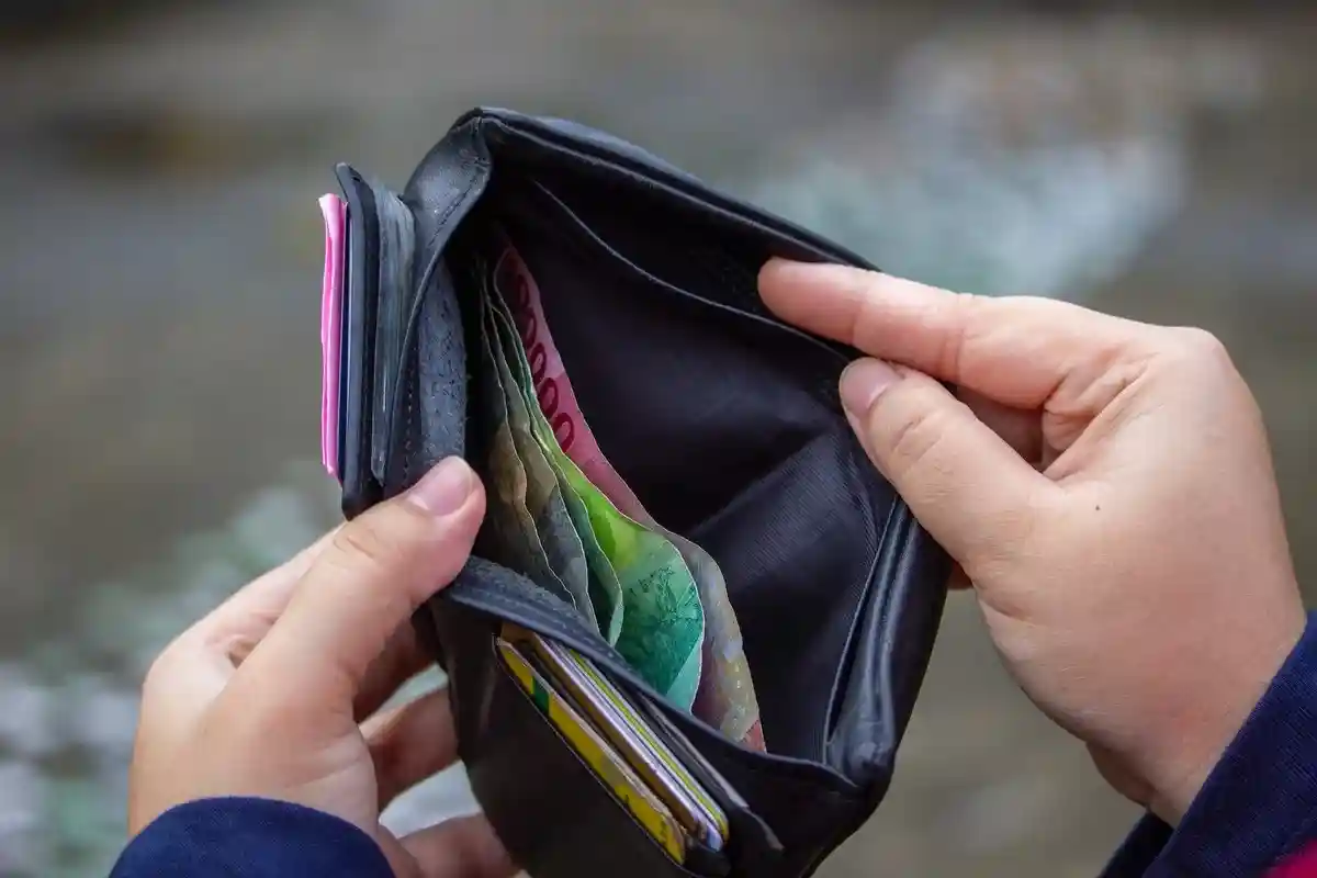 Позиція економістів: більше уваги Східної Німеччини.