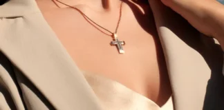 Золотий хрестик