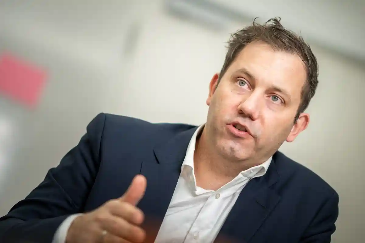 Ларс Клінгбайл. Фото: Майкл Каппелер/DPA