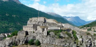 замок Паспарту