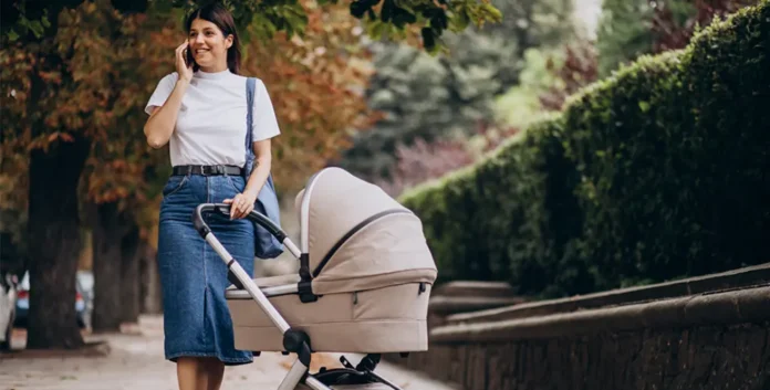 Дитяча коляска