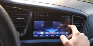 Автомобільна магнітола