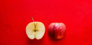 Чи небезпечні насіння яблук?