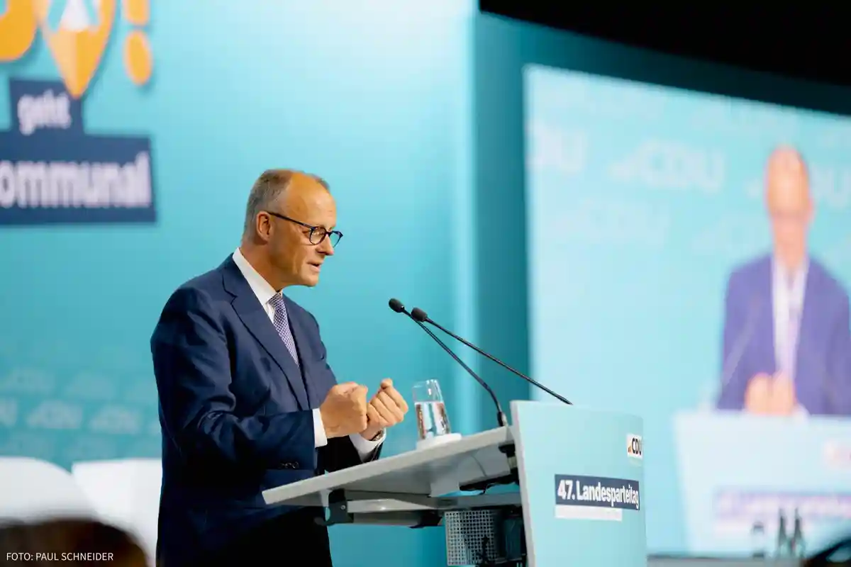 Почати осінні реформи та відштовхувати Росію