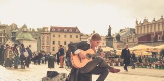 Президент Польщі їде до Берліна, щоб шукати захисту та вимагати грошей