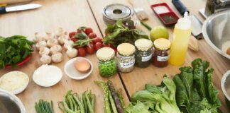 Стресові продукти – як їжа впливає на психіку