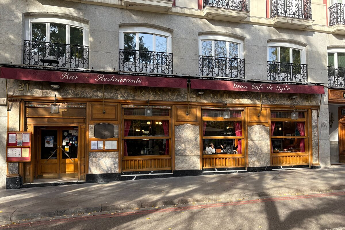 Gran Café de Gijón: легендарне мадридське кафе закривається