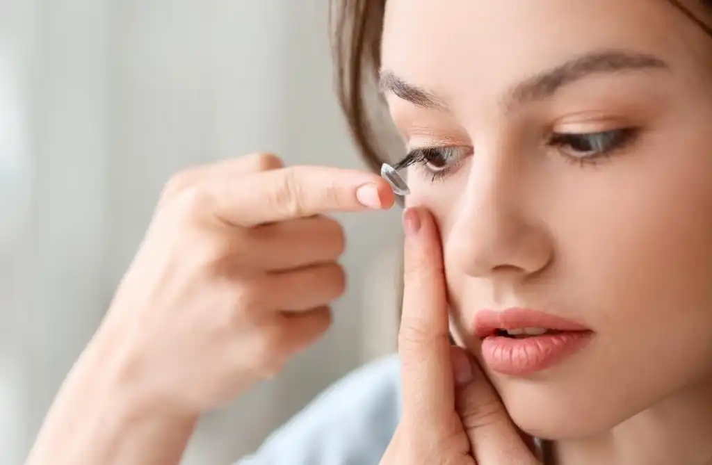 Контактні лінзи