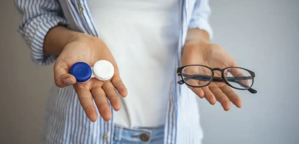 Контактні лінзи